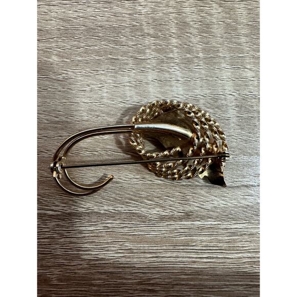 Vintage Wrap Gold Tone Circle Leaf Faux Pearl‎ Pin Brooch Elegant Jewelry - Picture 6 of 9